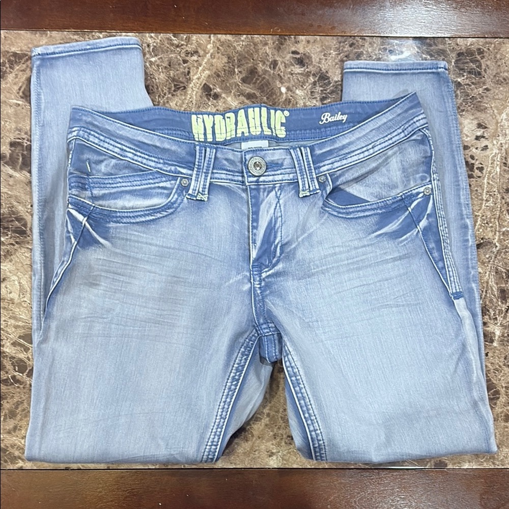 New w/o Tag. Hydraulic Blue Skinny Jeans with Vintage Fading